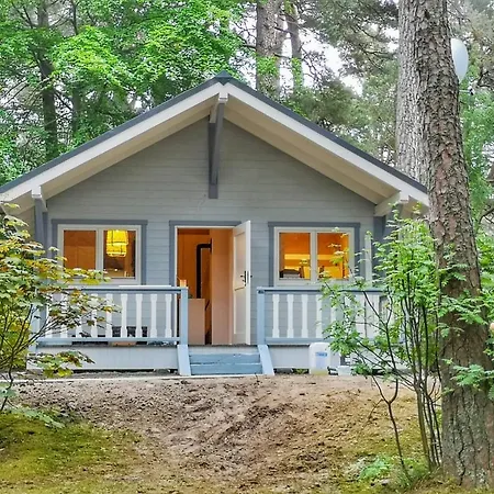 Mistral Przy Plazy Caloroczne Lodge