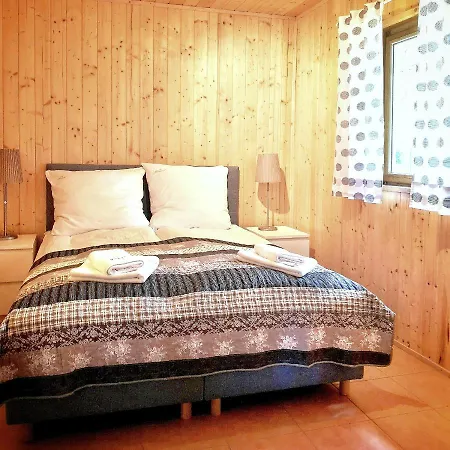 Mistral Przy Plazy Caloroczne Lodge