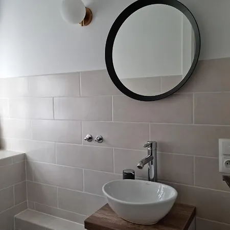 Mistral Przy Plazy Caloroczne 롯지