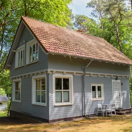 Mistral Przy Plazy Caloroczne * 우스트카