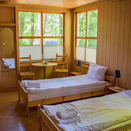 Mistral Przy Plazy Caloroczne Lodge *