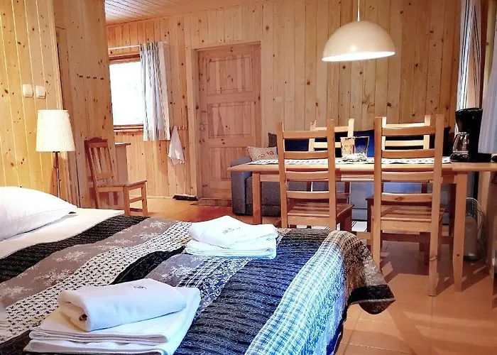 Lodge Mistral Przy Plazy Caloroczne