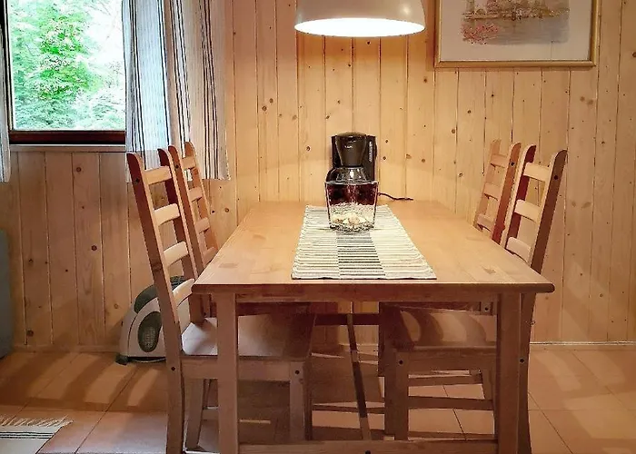 Mistral Przy Plazy Caloroczne Lodge *