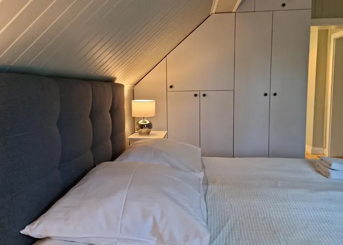 Orman Evi Mistral Przy Plazy Caloroczne *