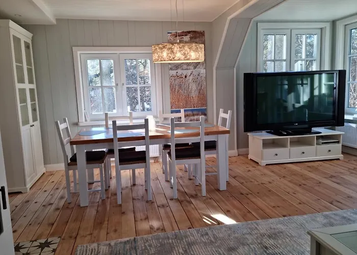 Mistral Przy Plazy Caloroczne Orman Evi Ustka